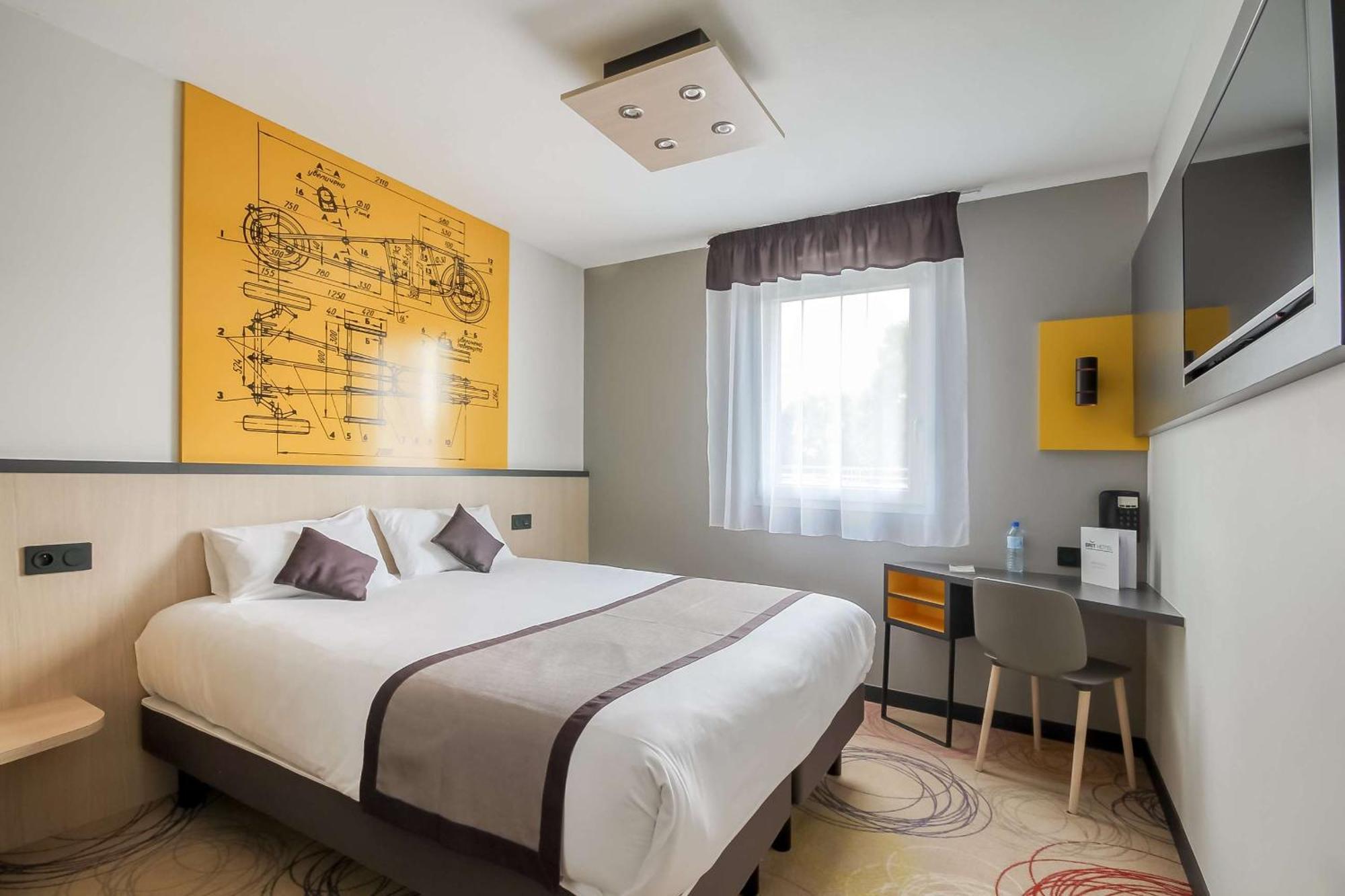 Hotel Brit Le Le Mans Sud 3*